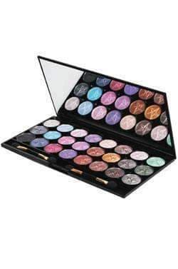Beauty Treats 24 Color Star Eyeshadow - Deluxe Beauty Supply